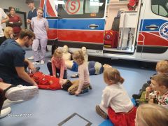 zajęcia edukacyjne z zakresu udzielania pierwszej pomocy